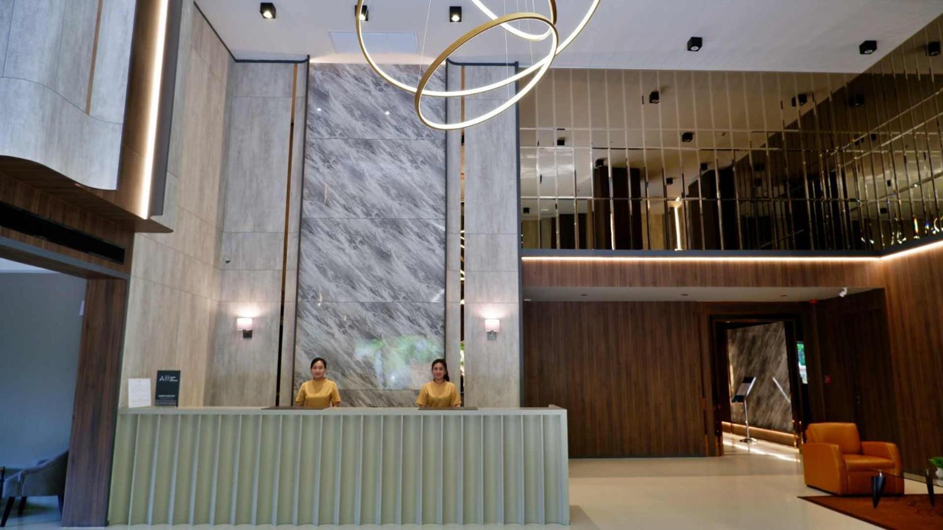 Grand Asoke Suites Boutique Residence Банкок Екстериор снимка